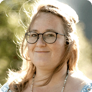 Speaker - Elsa Eilzer